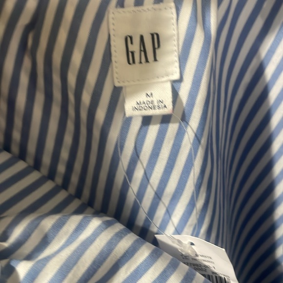NWT Gap one shoulder blue striped Top size M - Picture 3 of 5
